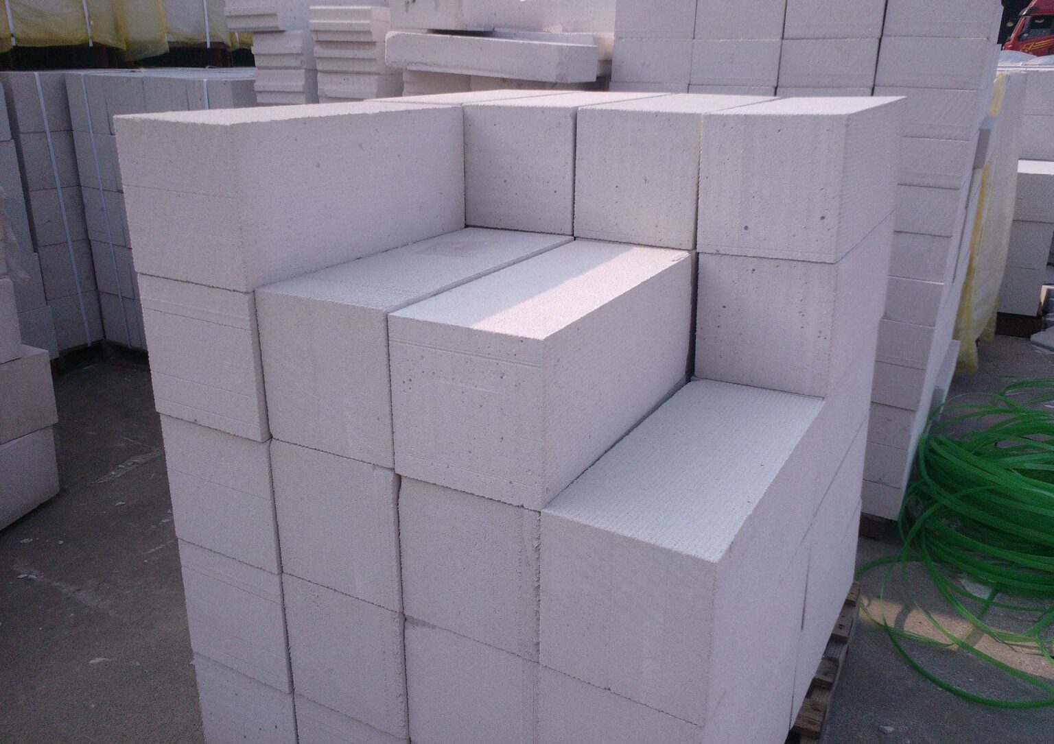 AAC Lightweight Thermal Insulation Blocks